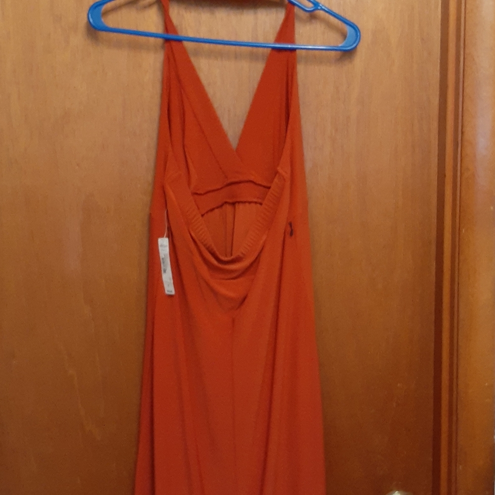 Dress - Picture 3 of 5
